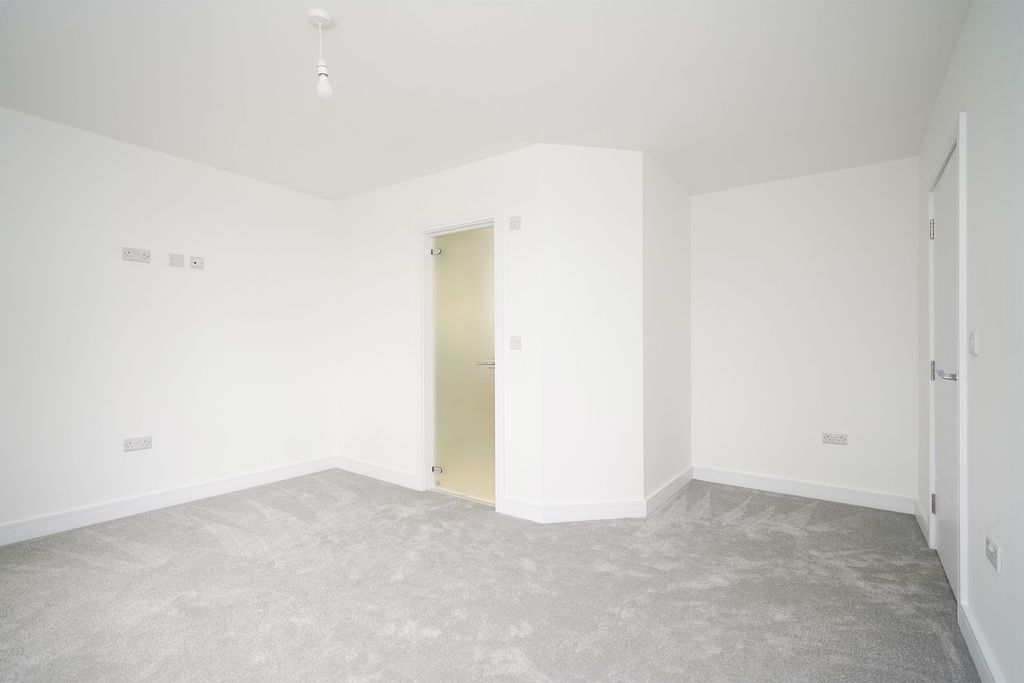 Additional image 25 of 4 bed detached house for sale3 Park Lane, Dronfield S18