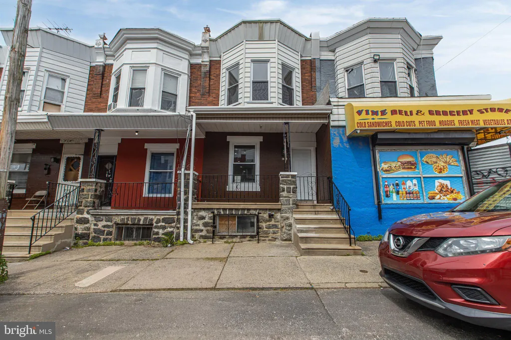 260 N Simpson Street, Philadelphia, PA 19139