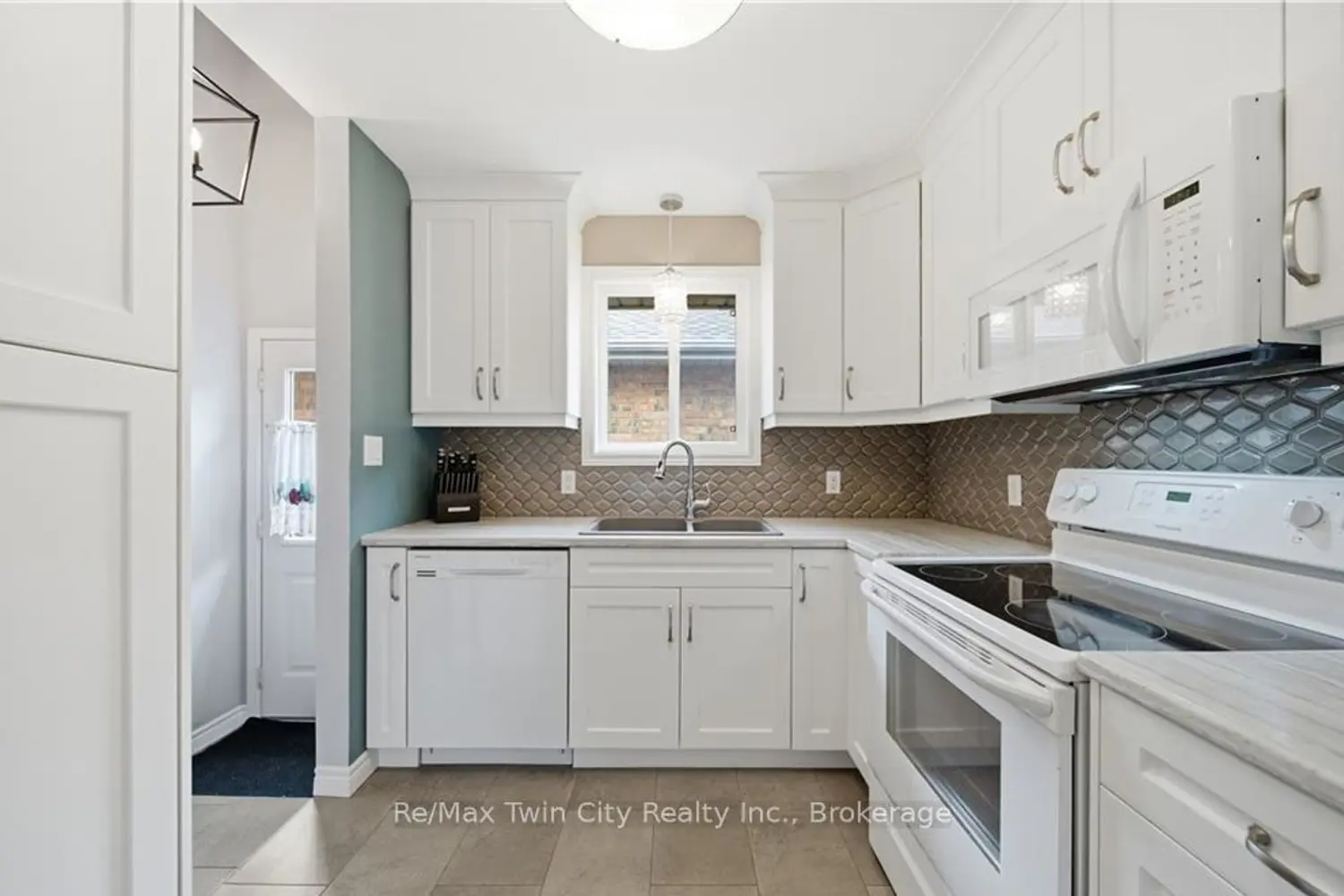 Additional image 5 of 38 Cardinal Drive