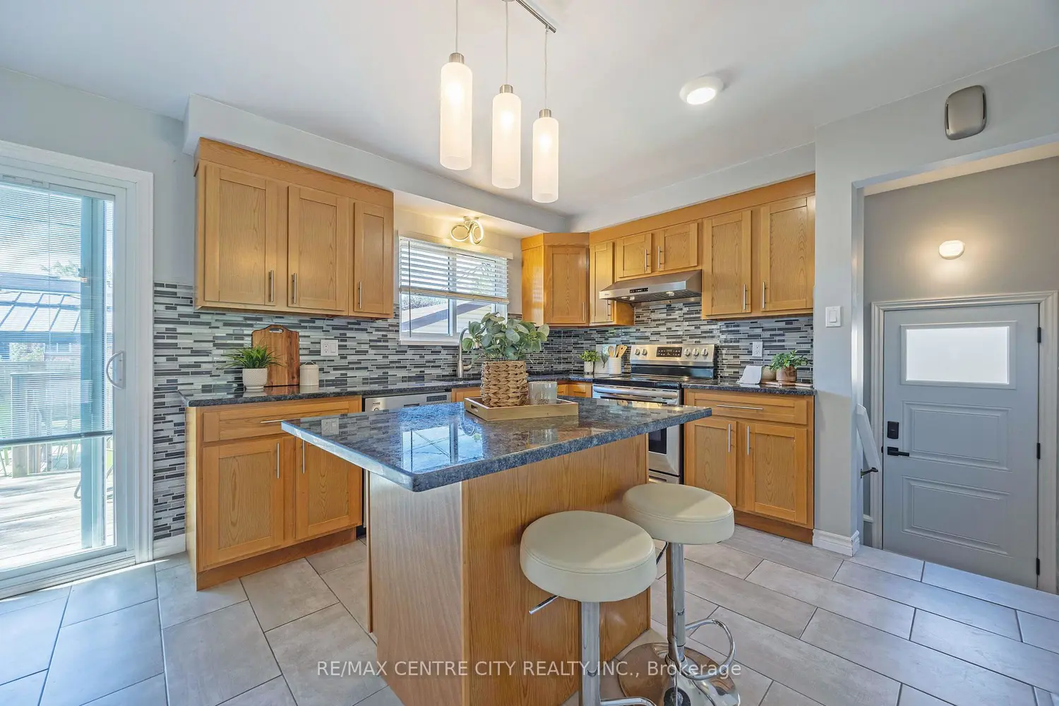 Additional image 7 of 309 Panorama Crescent
