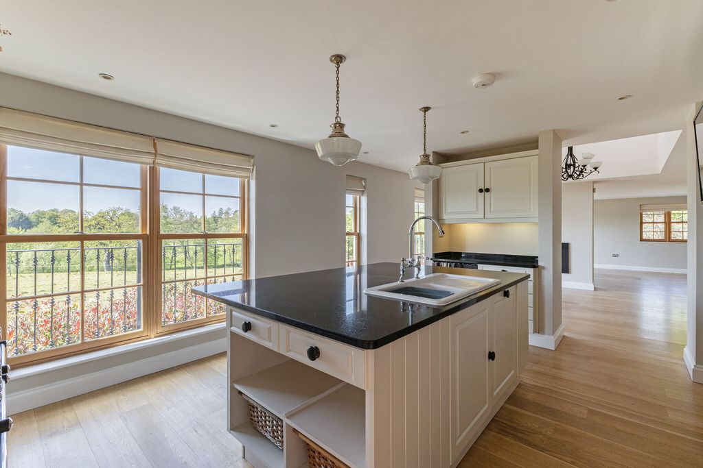 Additional image 24 of 5 bed detached house for saleNorthcroft Close, Egham TW20