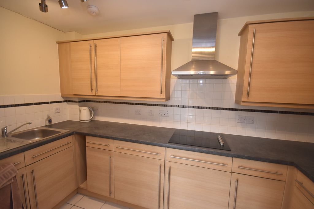 Additional image 4 of 2 bed flat for saleMill Street, Whitchurch SY13