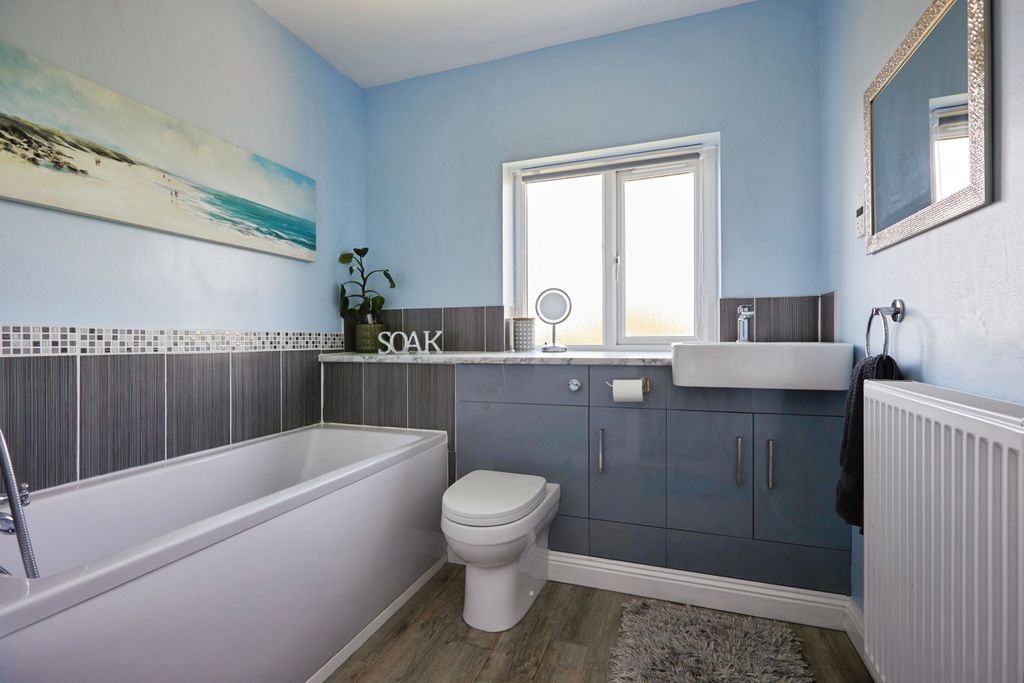 Additional image 19 of 4 bed detached house for saleAspen Road, Dorchester DT2
