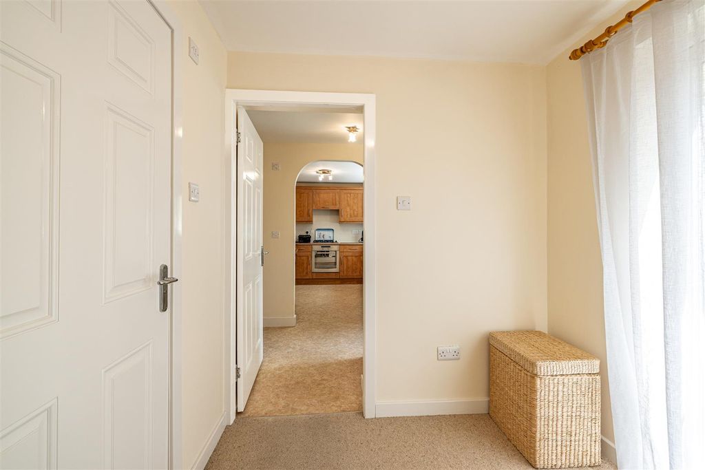 Additional image 15 of 5 bed detached house for sale21 The Beeches, Tweedbank, Galashiels TD1