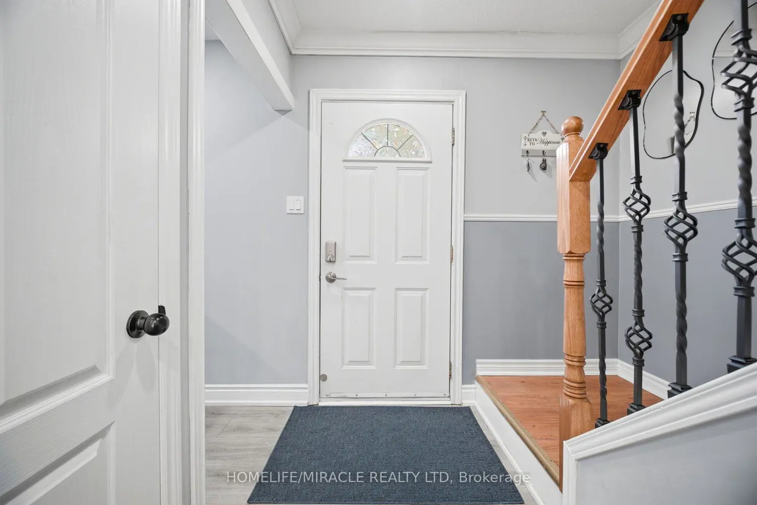 57 Hansen Road 16