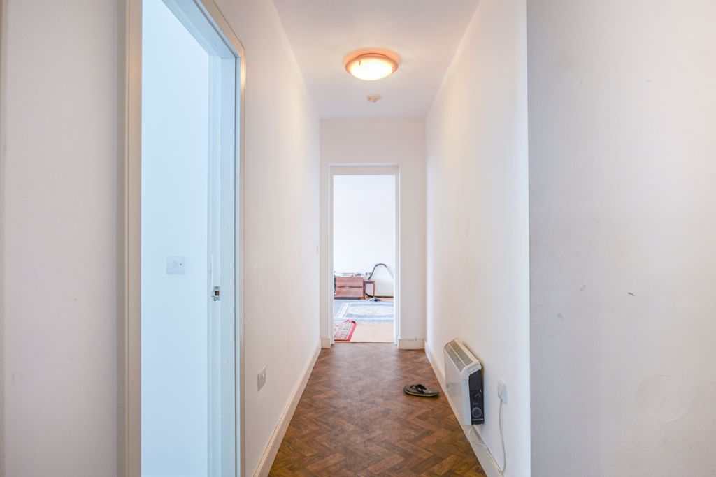 Additional image 18 of 2 bed flat for saleCambridge Road, Ellesmere Port CH65