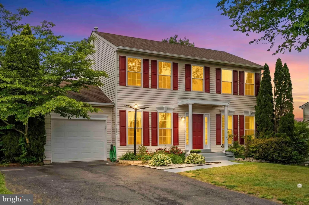 13864 Redford Lane, Woodbridge, VA 22193