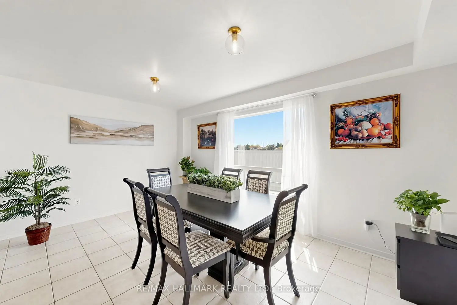 Additional image 3 of 36 Jenkinson Way 132