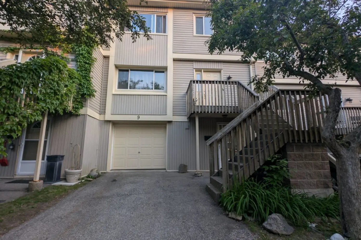 30 Green Valley Drive 9