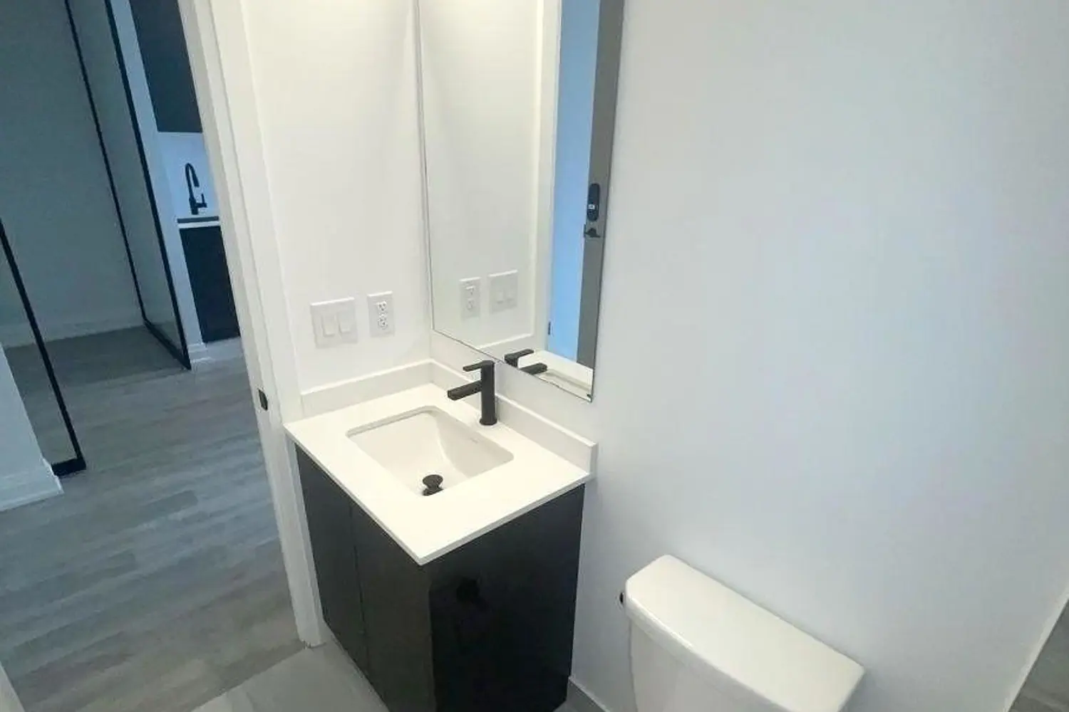 Additional image 14 of 2369 Danforth Avenue 1006