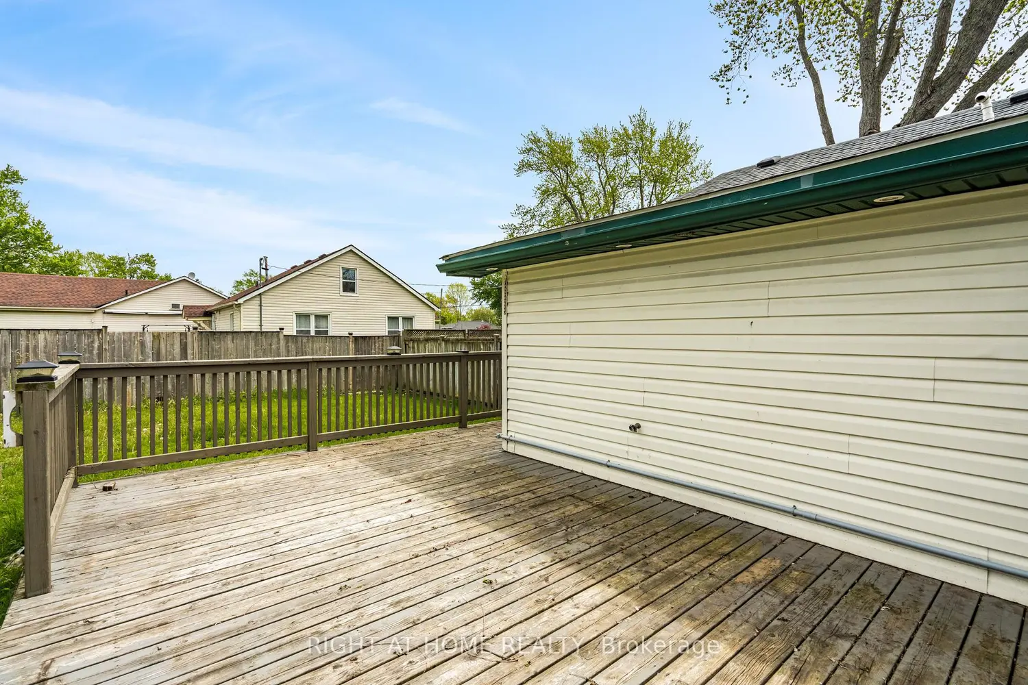 Additional image 16 of 3852 Brunswick Avenue