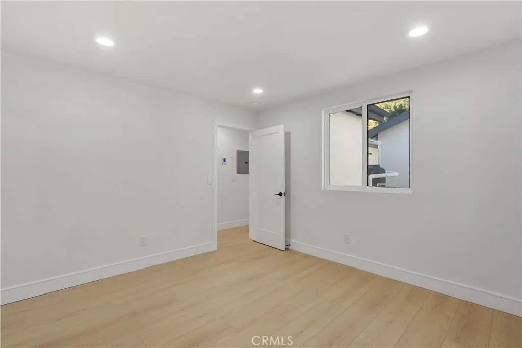 Additional image 11 of 2708 S Cochran Street, Los Angeles, CA 90016