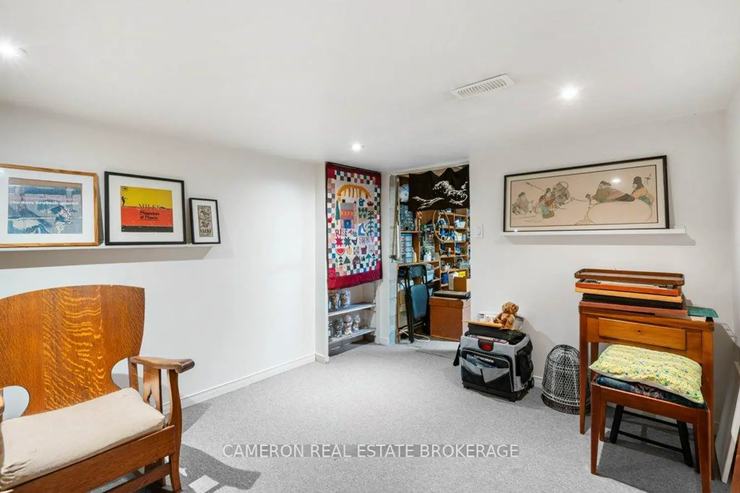 1515 Grant Avenue photo 4