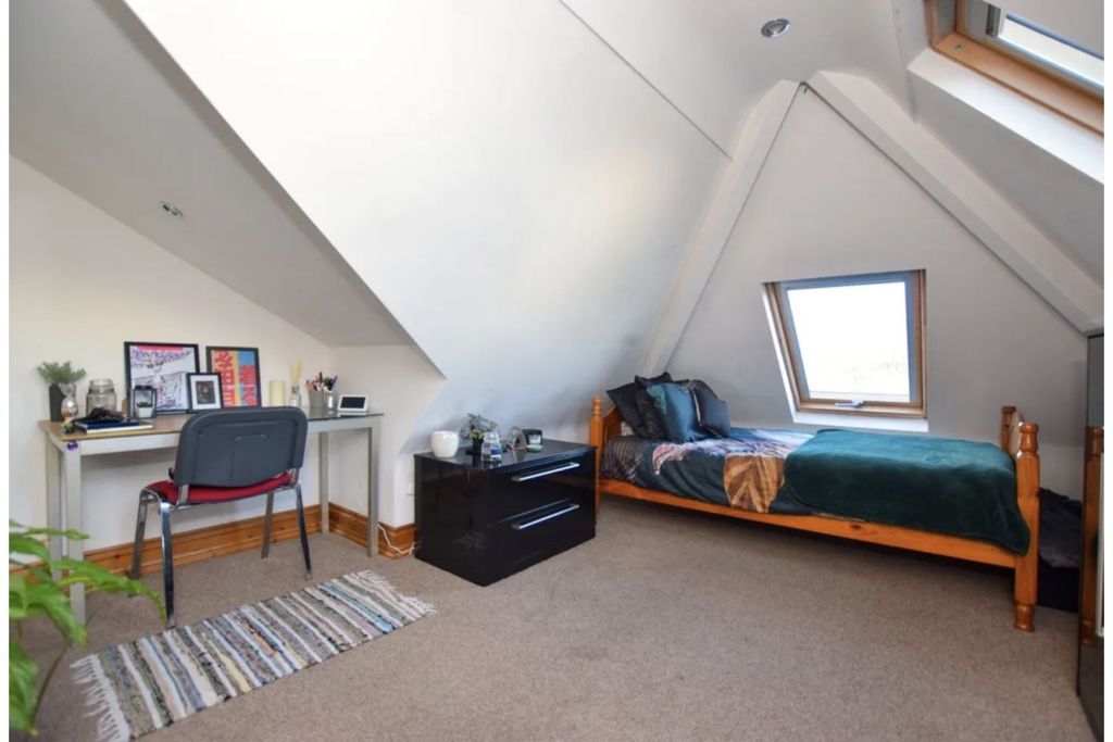 Additional image 24 of 5 bed detached house for salePark Drive, Ellesmere Port CH65