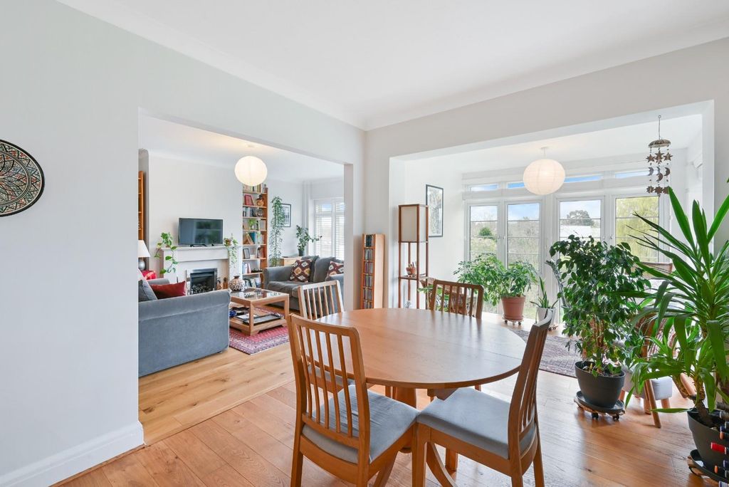Additional image 4 of 3 bed flat for saleChrist Church Mount, Epsom KT19