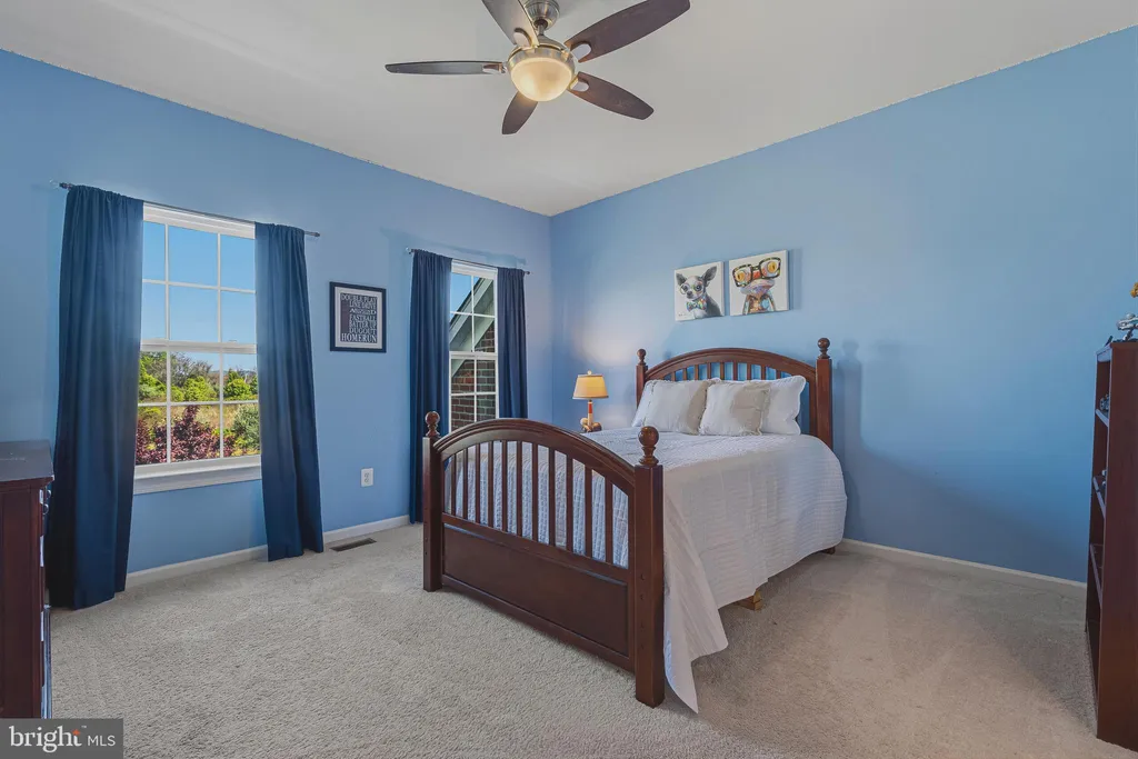 Additional image 40 of 42761 Prairie Merlin Court, Leesburg, VA 20176