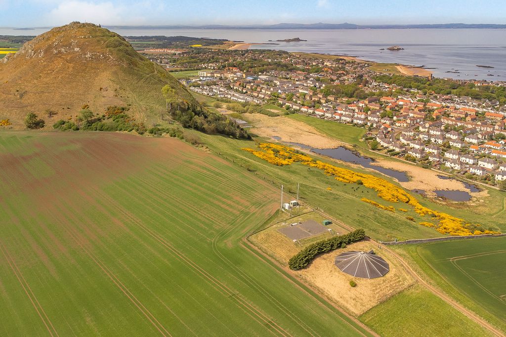 Additional image 8 of Property for saleThe Heugh Water Tank, The Heugh, North Berwick, East Lothian EH39