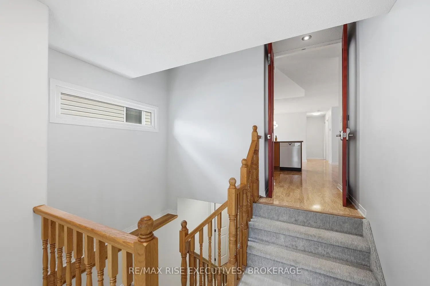926 Bluffwood Avenue photo 3