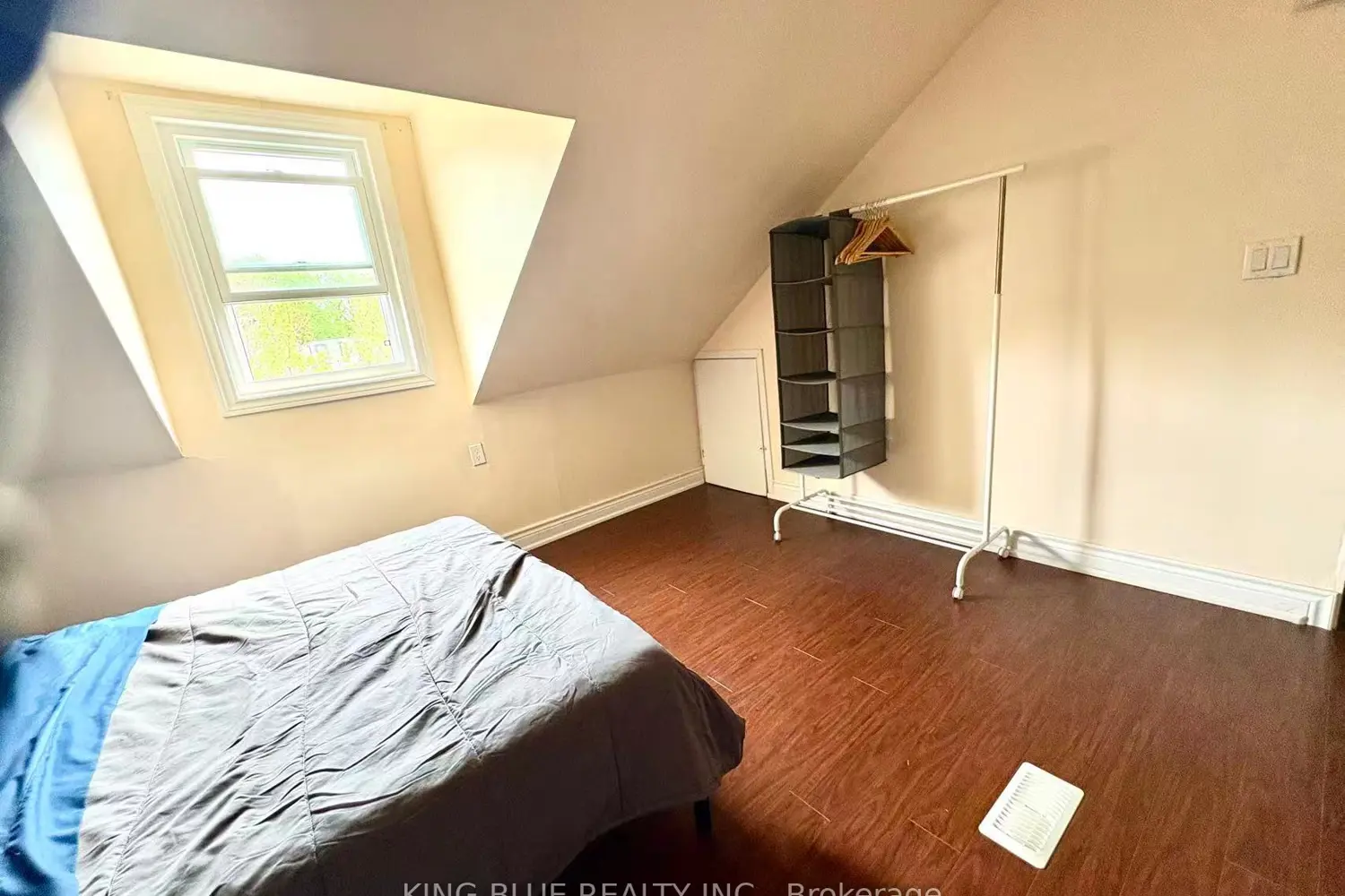 Additional image 9 of 113 Markham Street