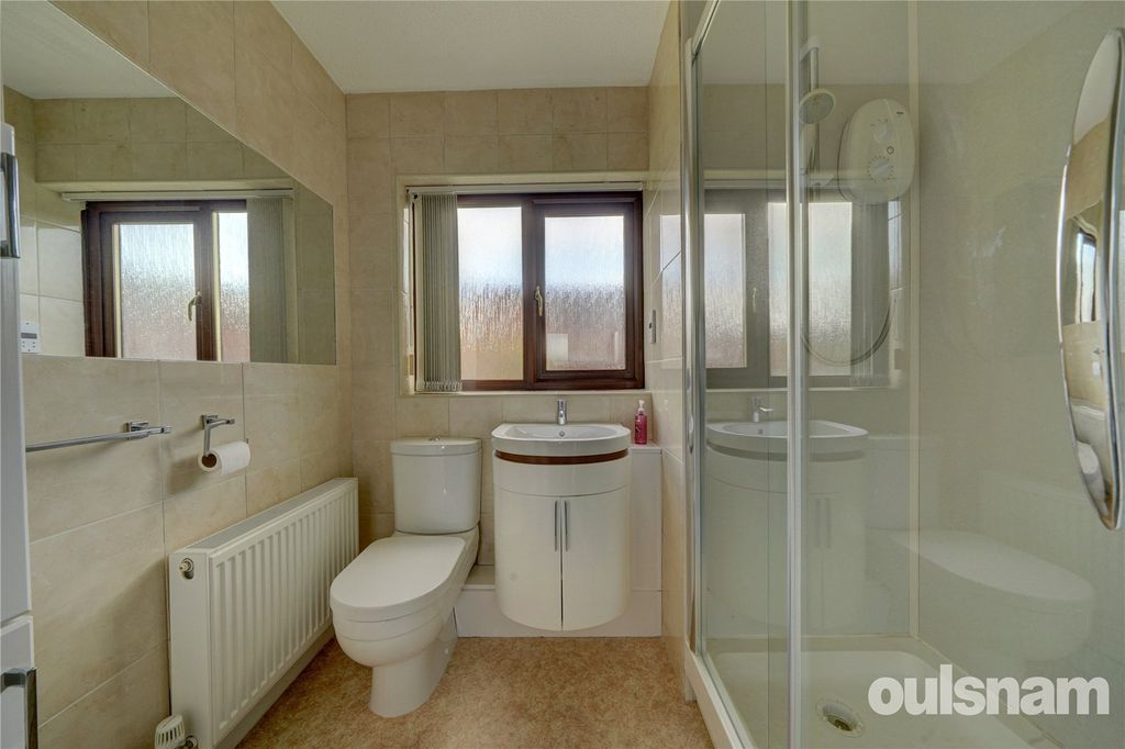 Additional image 9 of 2 bed maisonette for saleSt. Georges Crescent, Droitwich, Worcestershire WR9