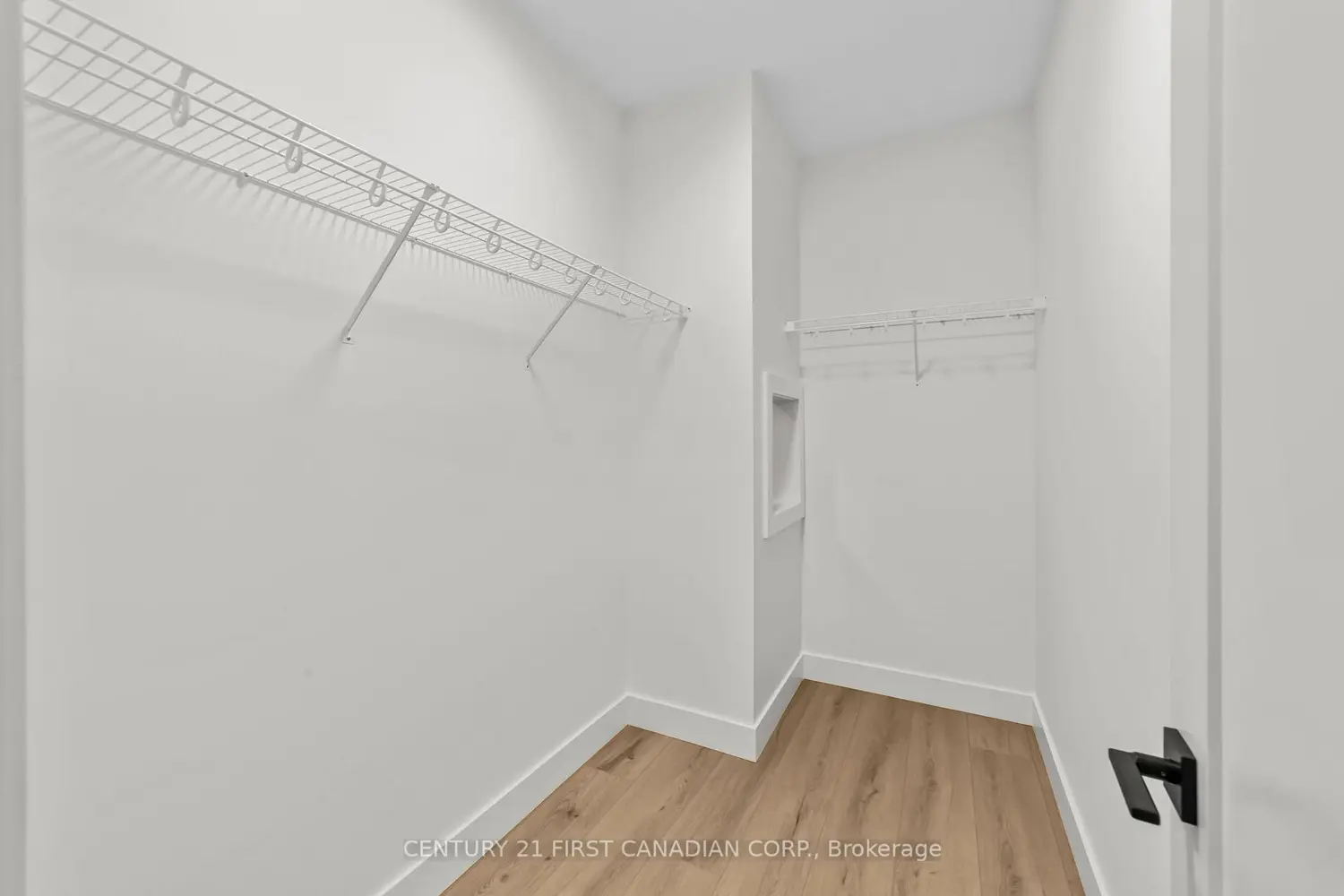 Additional image 10 of 134 Addison Avenue