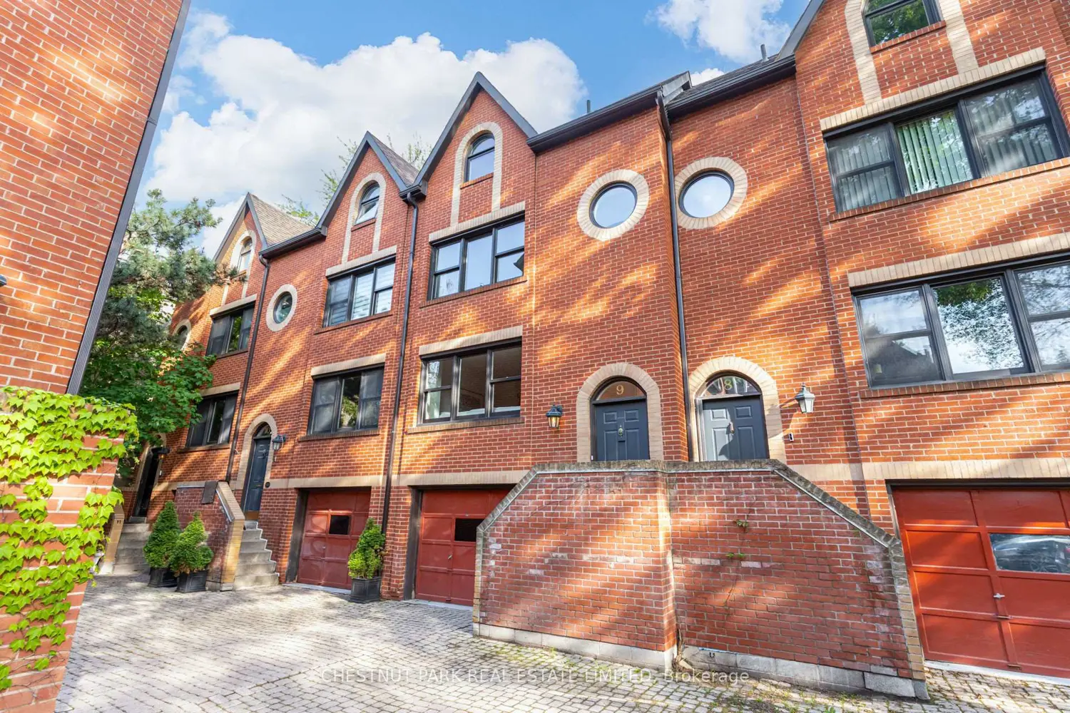 41 Spruce Street 9