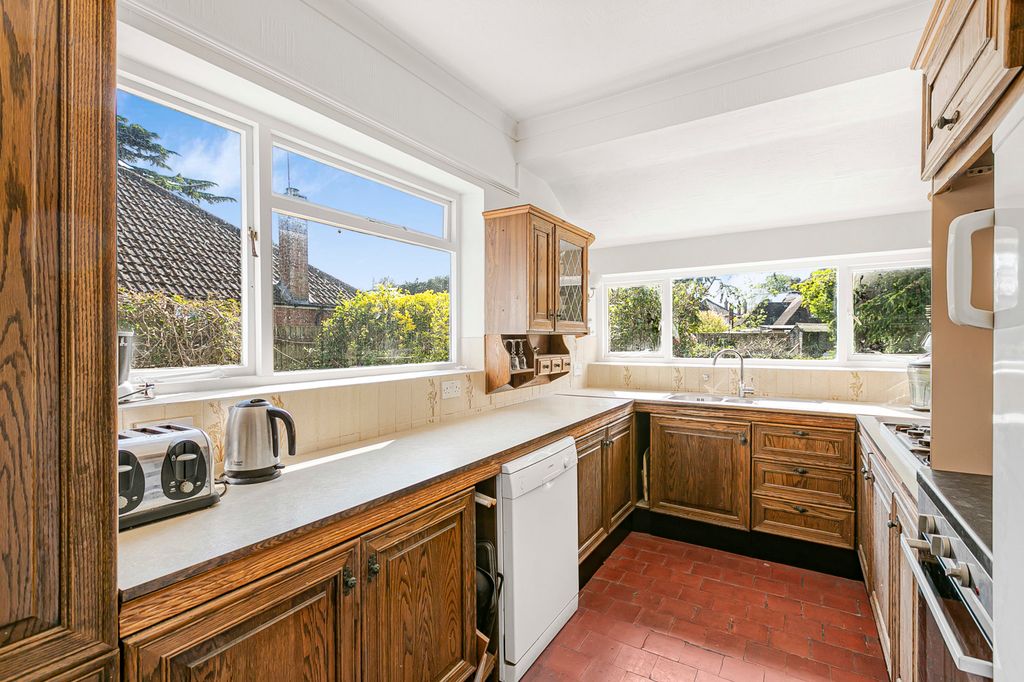 Additional image 3 of 6 bed semi-detached house for saleManorcrofts Road, Egham, Surrey TW20