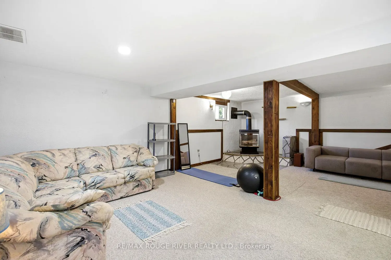 Additional image 14 of 796 Batory Avenue