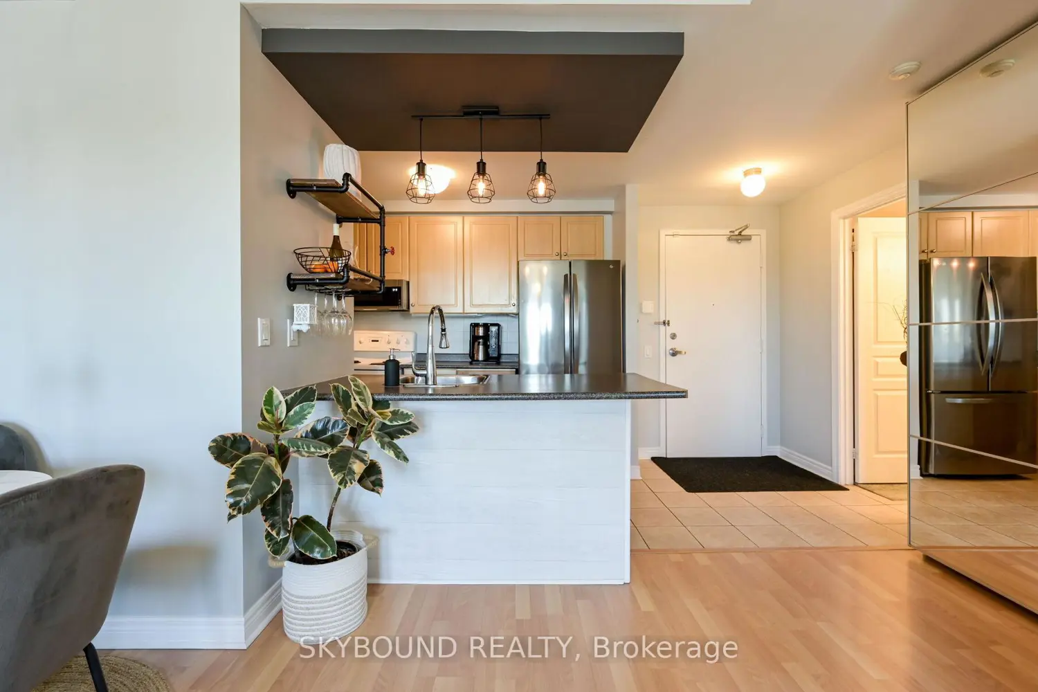 Additional image 4 of 1415 Lawrence Avenue 516