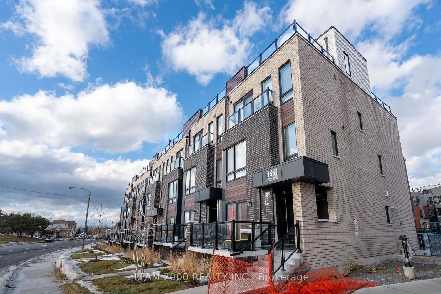 155 Tapscott Road 27