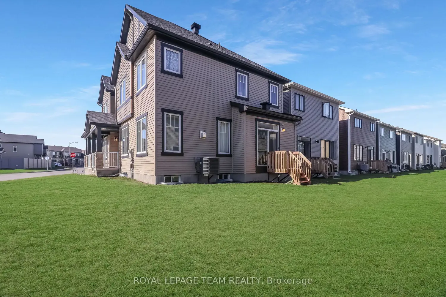 Additional image 18 of 647 Cygnus Street