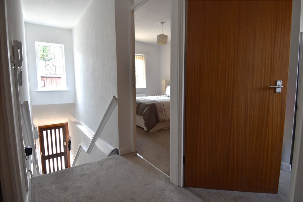 Additional image 17 of 2 bed flat for saleHeriotts Court, Droitwich, Worcestershire WR9