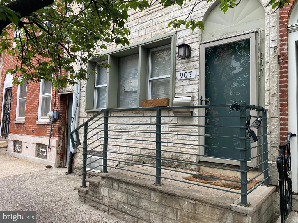 907 N 5th Street, Philadelphia, PA 19123