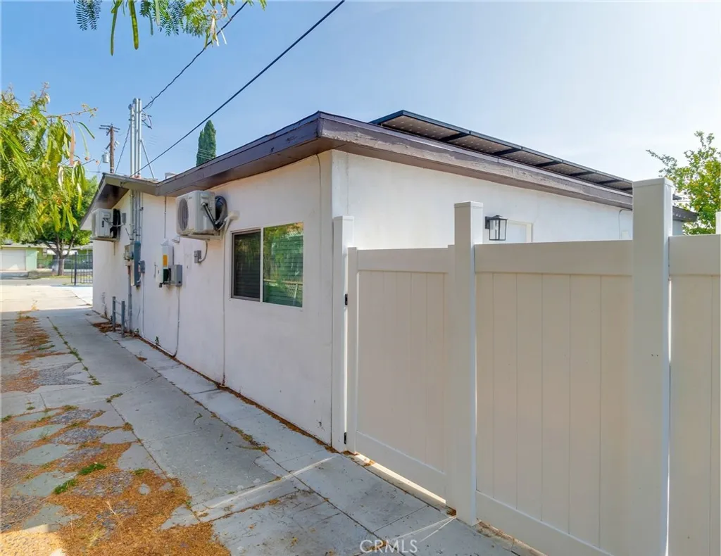 8247 9th St, Rancho Cucamonga, CA 91730 photo 5