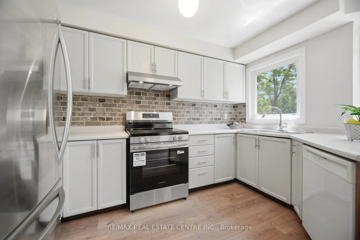 Additional image 3 of 3550 Copernicus Drive