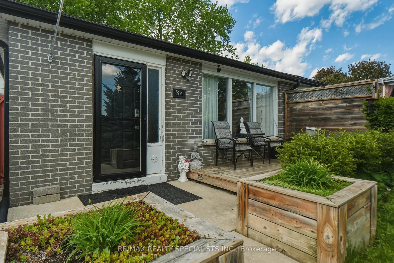 34 Alphonsus Court