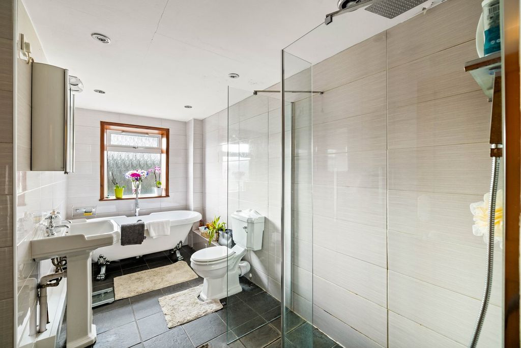 Additional image 10 of 6 bed terraced house for saleSalisbury Road, Dover CT16