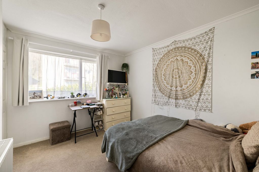 Additional image 9 of 3 bed semi-detached house for saleFriars Way, Dover CT16