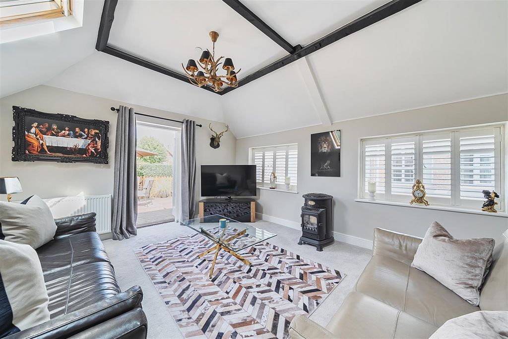Additional image 5 of 2 bed flat for saleHigh West Street, Dorchester DT1