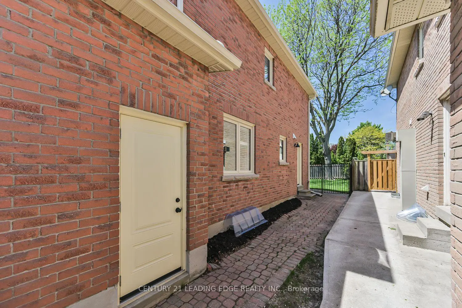Additional image 19 of 6 Dalecroft Circle