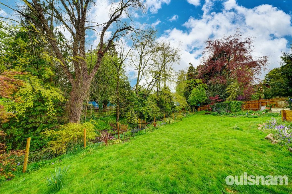 Additional image 21 of 4 bed detached house for saleManor Close, Droitwich, Worcestershire WR9