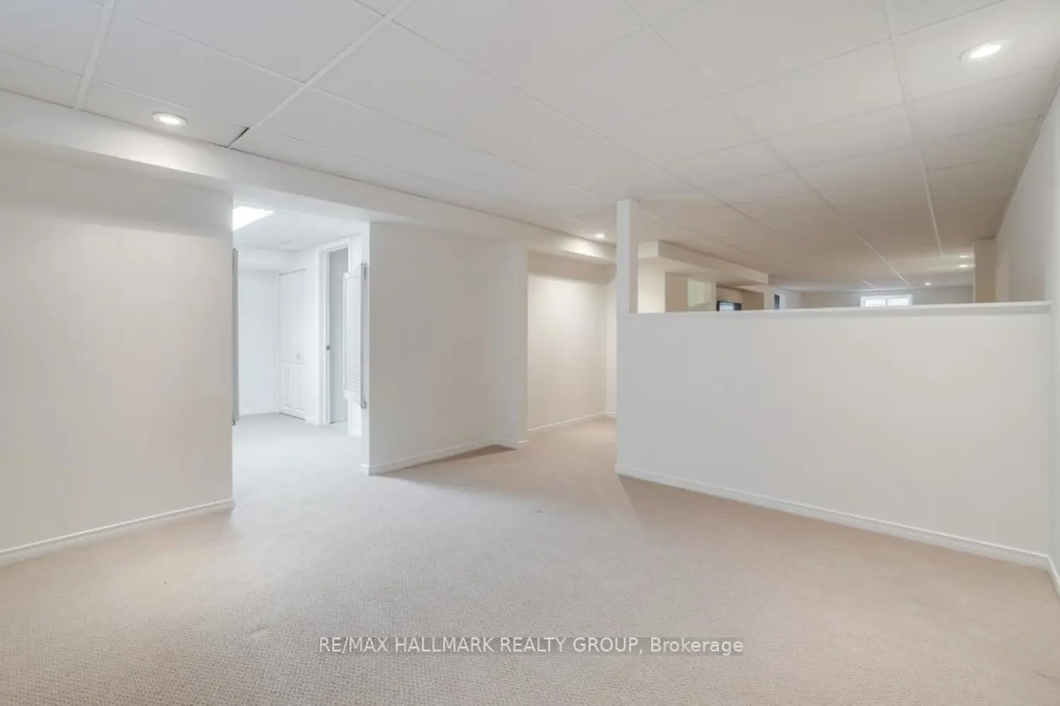 Additional image 15 of 39 Parkwood Crescent