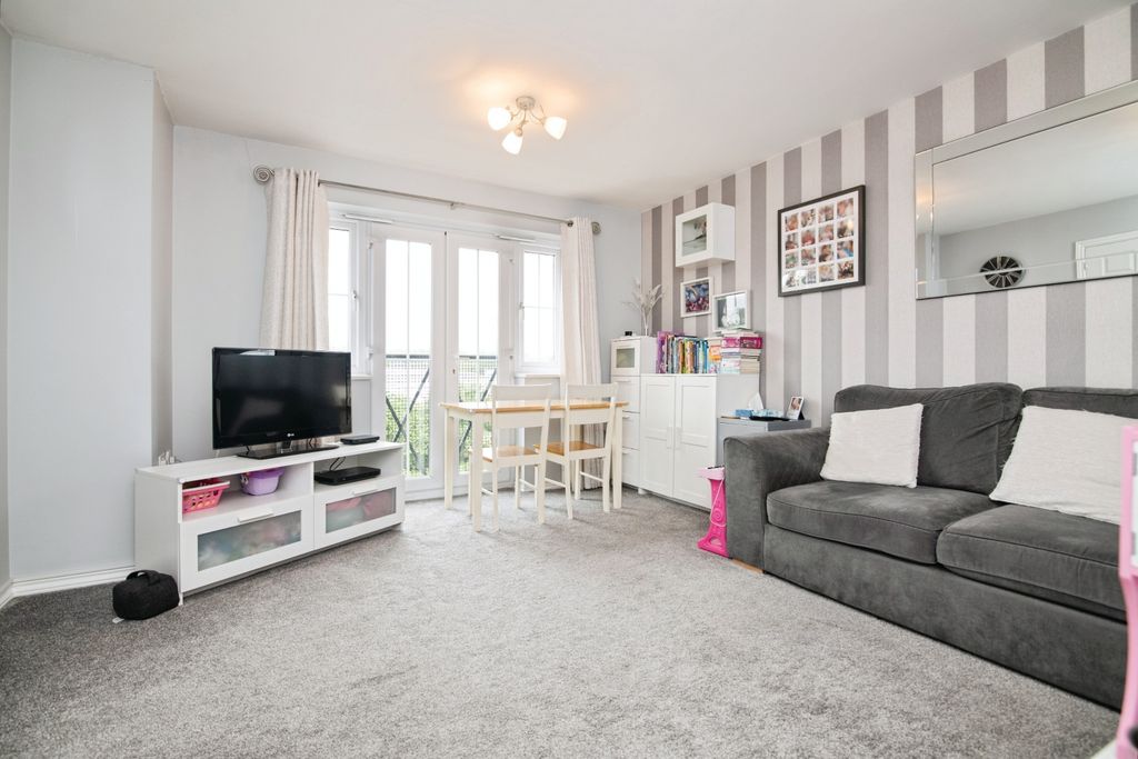 Additional image 3 of 2 bed flat for saleQuayside Walk, Dudley DY2