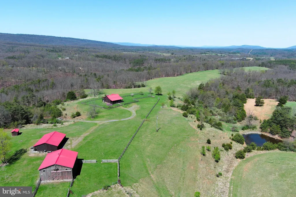 Additional image 104 of 453 Wheaton Drive, Purgitsville, WV 26852