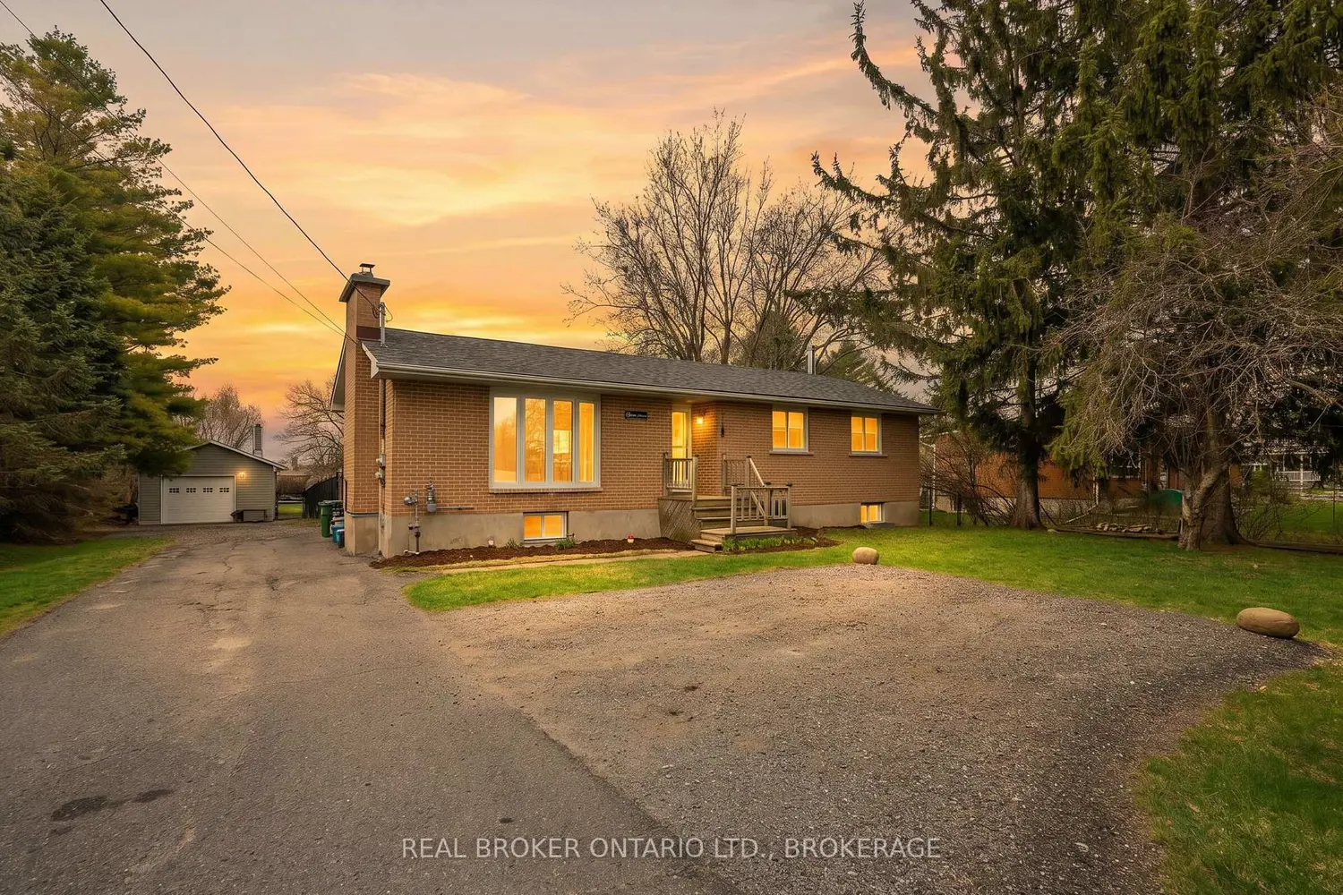1239 Unity Road