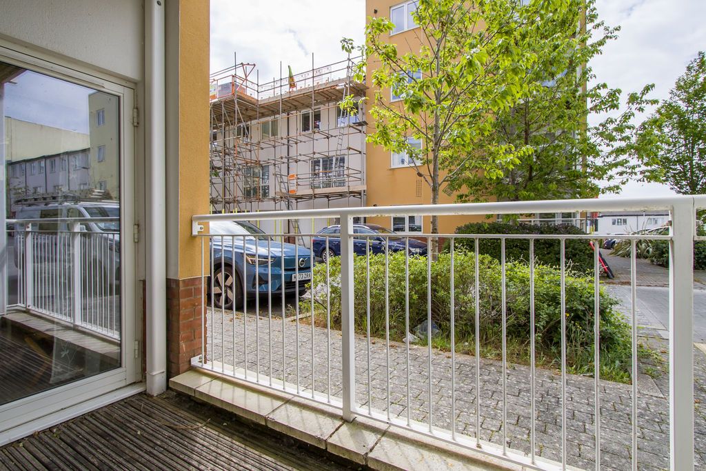 Additional image 9 of 2 bed flat for saleWain Close, Penarth Heights, Penarth CF64