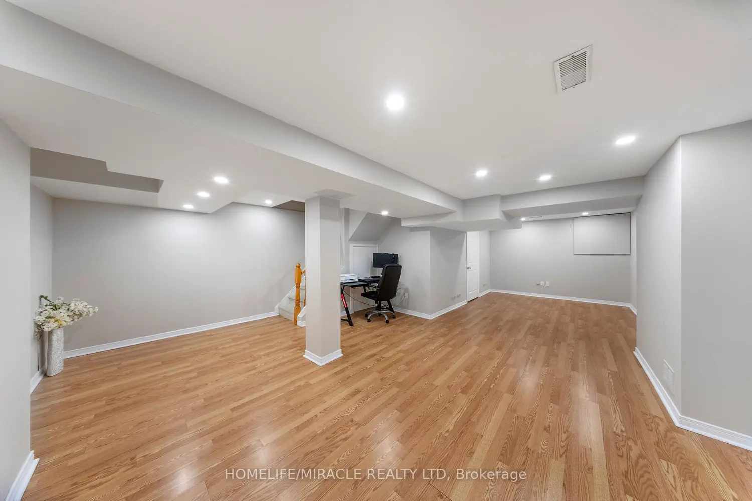 Additional image 19 of 5230 Glen Erin Drive 60