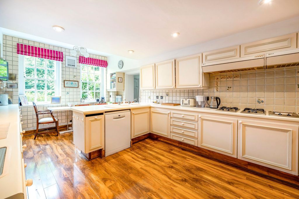 Additional image 11 of 4 bed detached house for saleChalk Lane, Epsom KT18