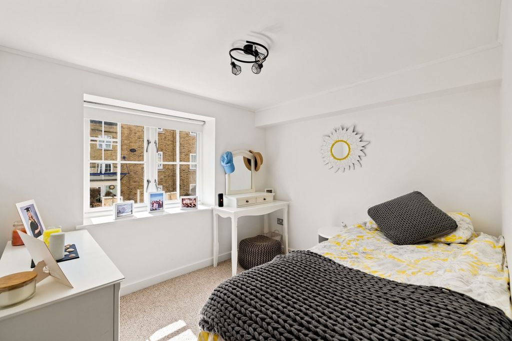Additional image 12 of 3 bed flat for saleMill Race, River, Dover CT17