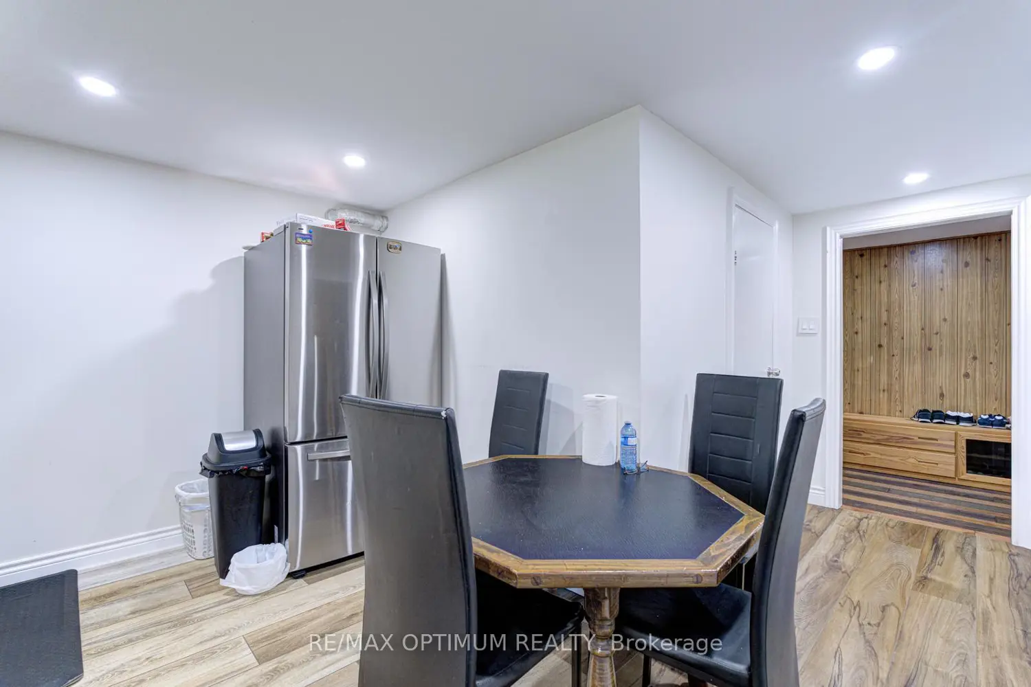 Additional image 10 of 1747 Coram Crescent